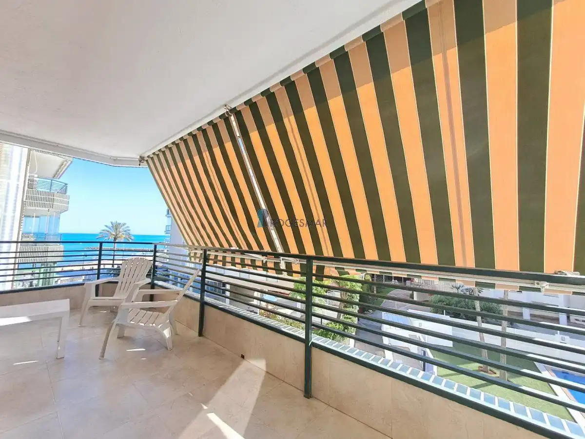 Terrasse von Wohnungen zum Verkauf in Benicasim / Benicàssim mit Klimaanlage, Terrasse und Gemeinschaftspool
