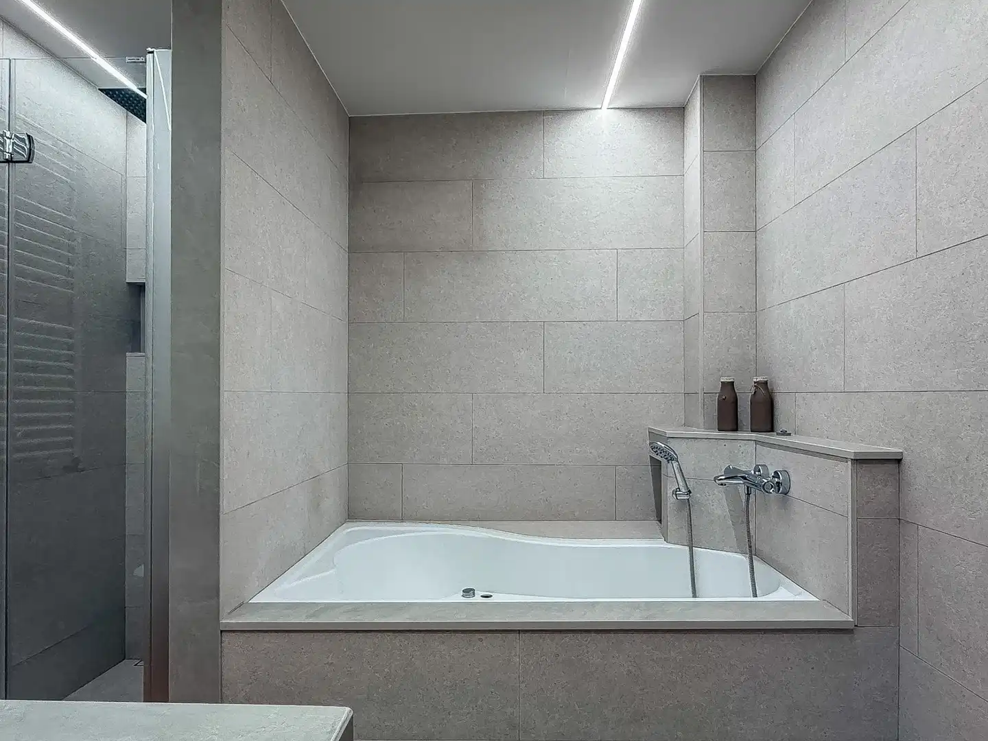 Baño de Finca rústica en venta en Calonge i Sant Antoni con Calefacción y Jardín privado