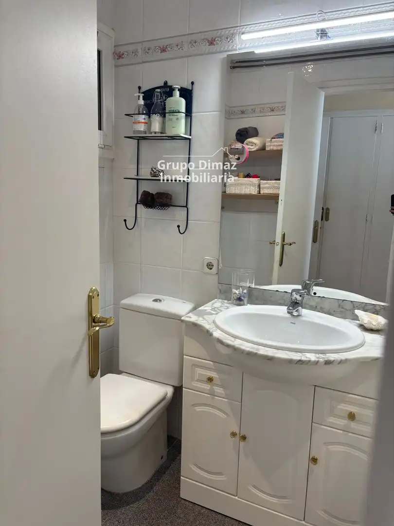 Baño de Ático en venta en Sant Feliu de Guíxols con Calefacción, Terraza y Piscina