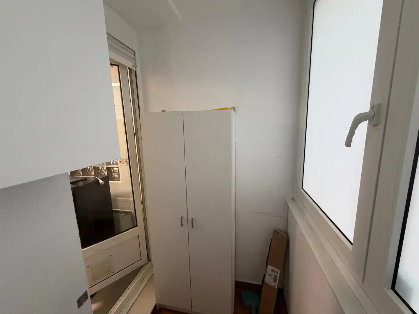 Schlafzimmer von Erdgeschoss zur Miete in Castro-Urdiales mit Privatgarten, Parkett und Schwimmbad
