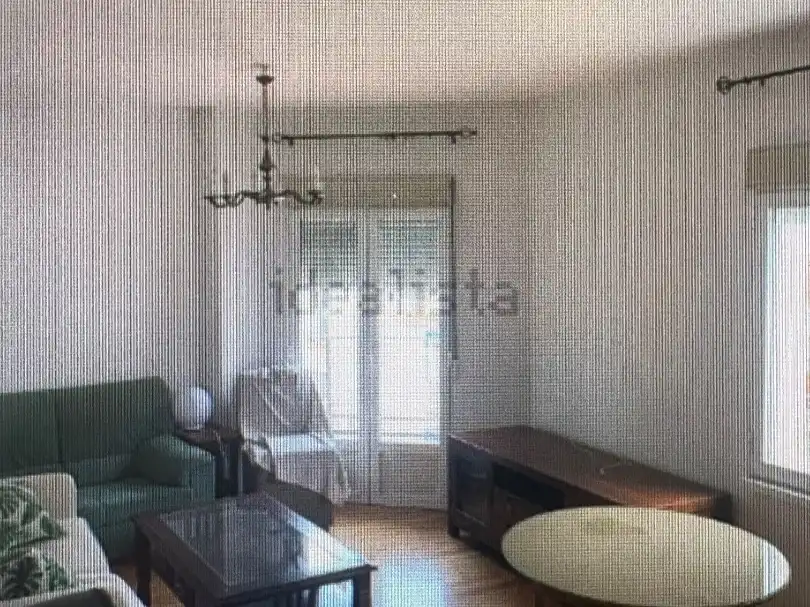 Living room of Flat for sale in  Granada Capital  with Balcony