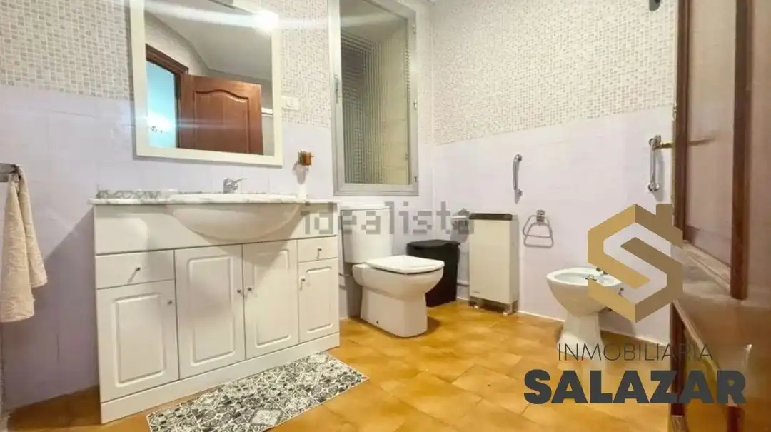 Flat with terrace to rent in Barrenkale, imagen 21