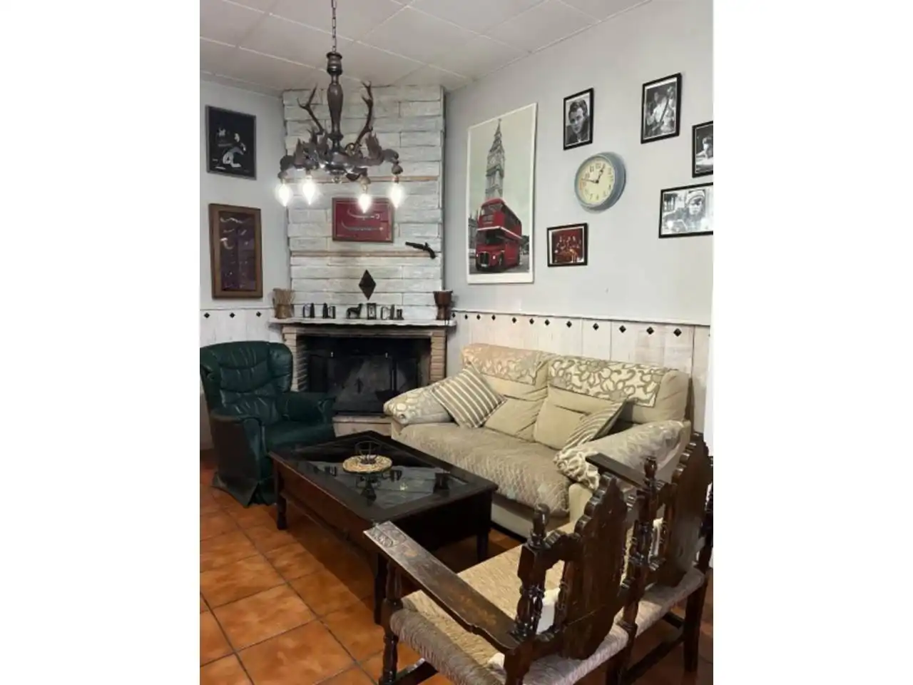 Wohnzimmer von Country house zum Verkauf in Castro del Río