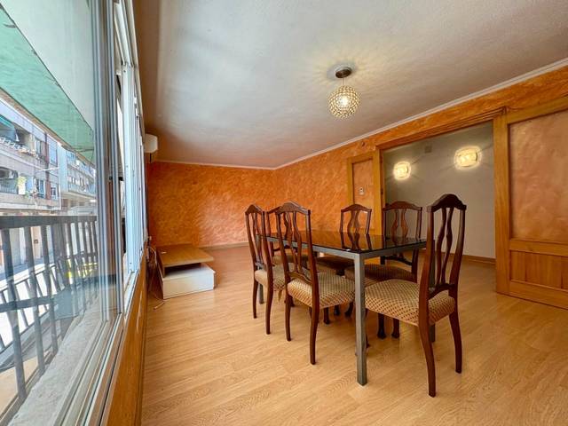 Piso en Venta en Calle del Arquitecto Vidal en Pla de Bon Repós