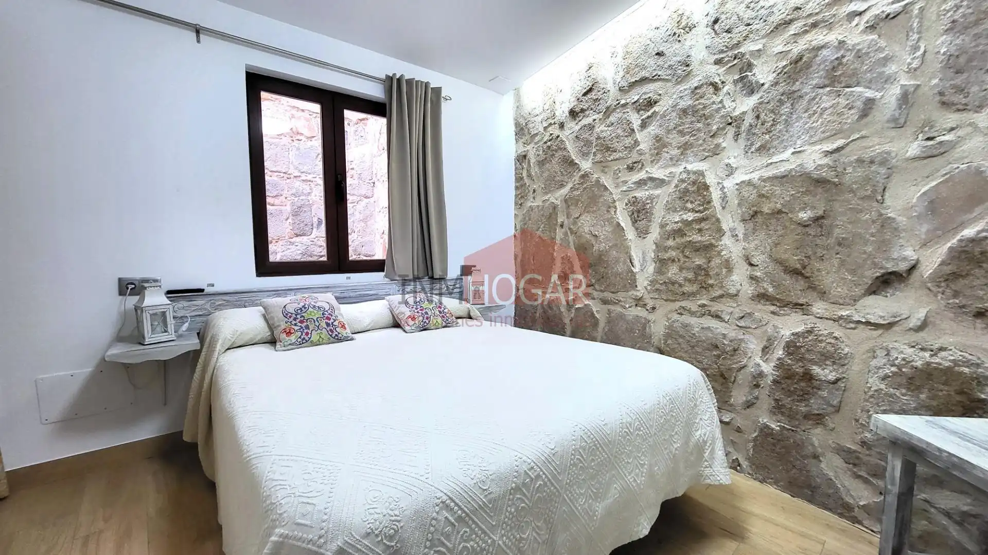 Habitación de Piso en venta en Ávila con Calefacción, Trastero y Balcón