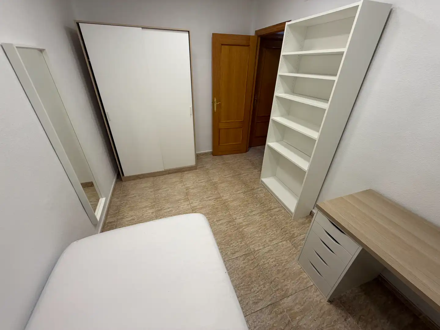 Flat for rent in Calle Escritor Sánchez Moreno, 1, Santa María de Gracia