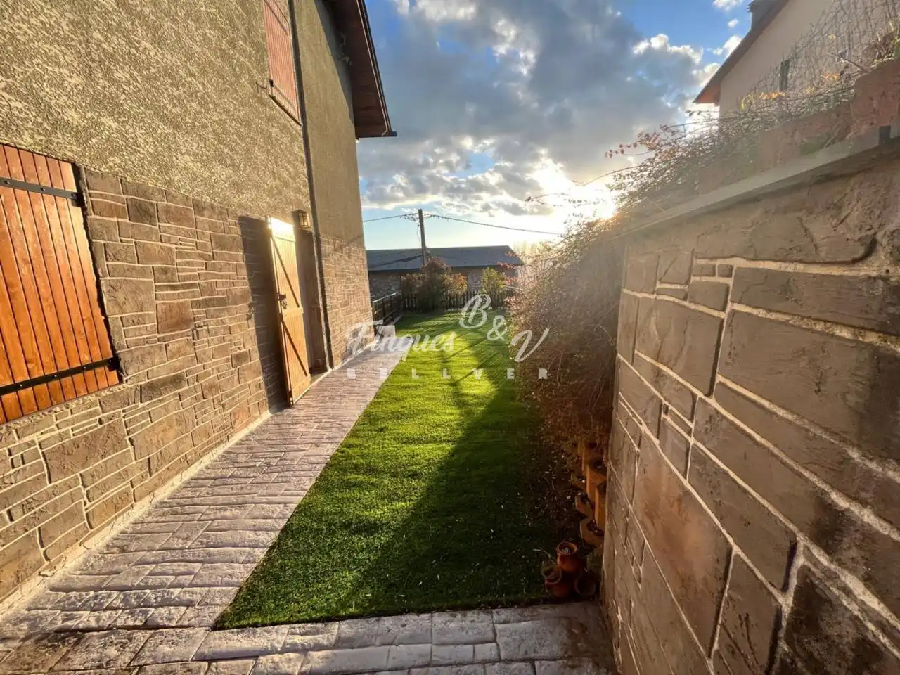 Terrace of Houses for sale in Osséja  with Heating, Private garden and Parquet flooring