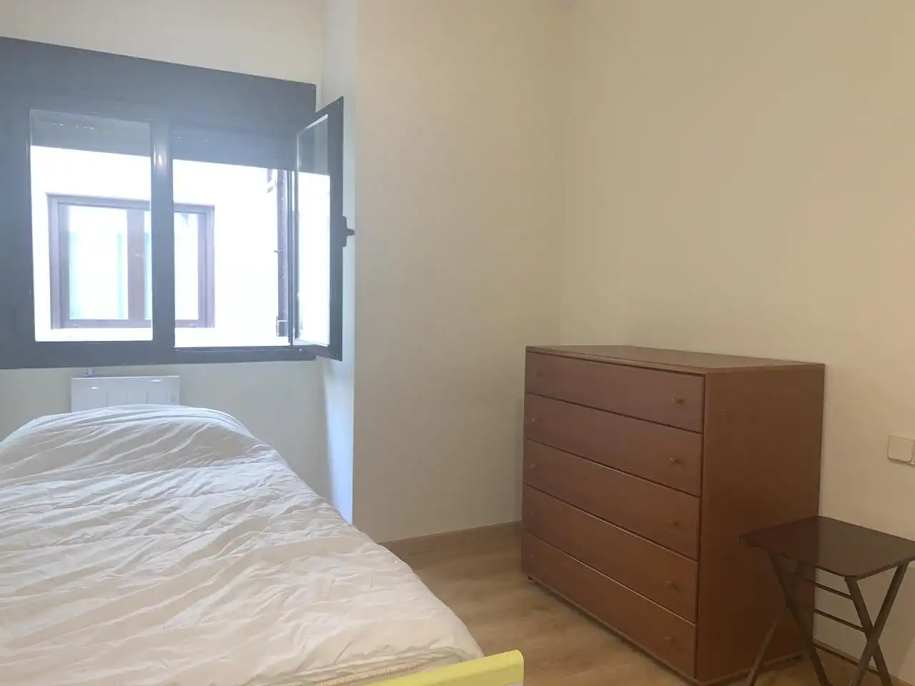 Habitación de Piso en venta en Quismondo con Aire acondicionado, Calefacción y Amueblado
