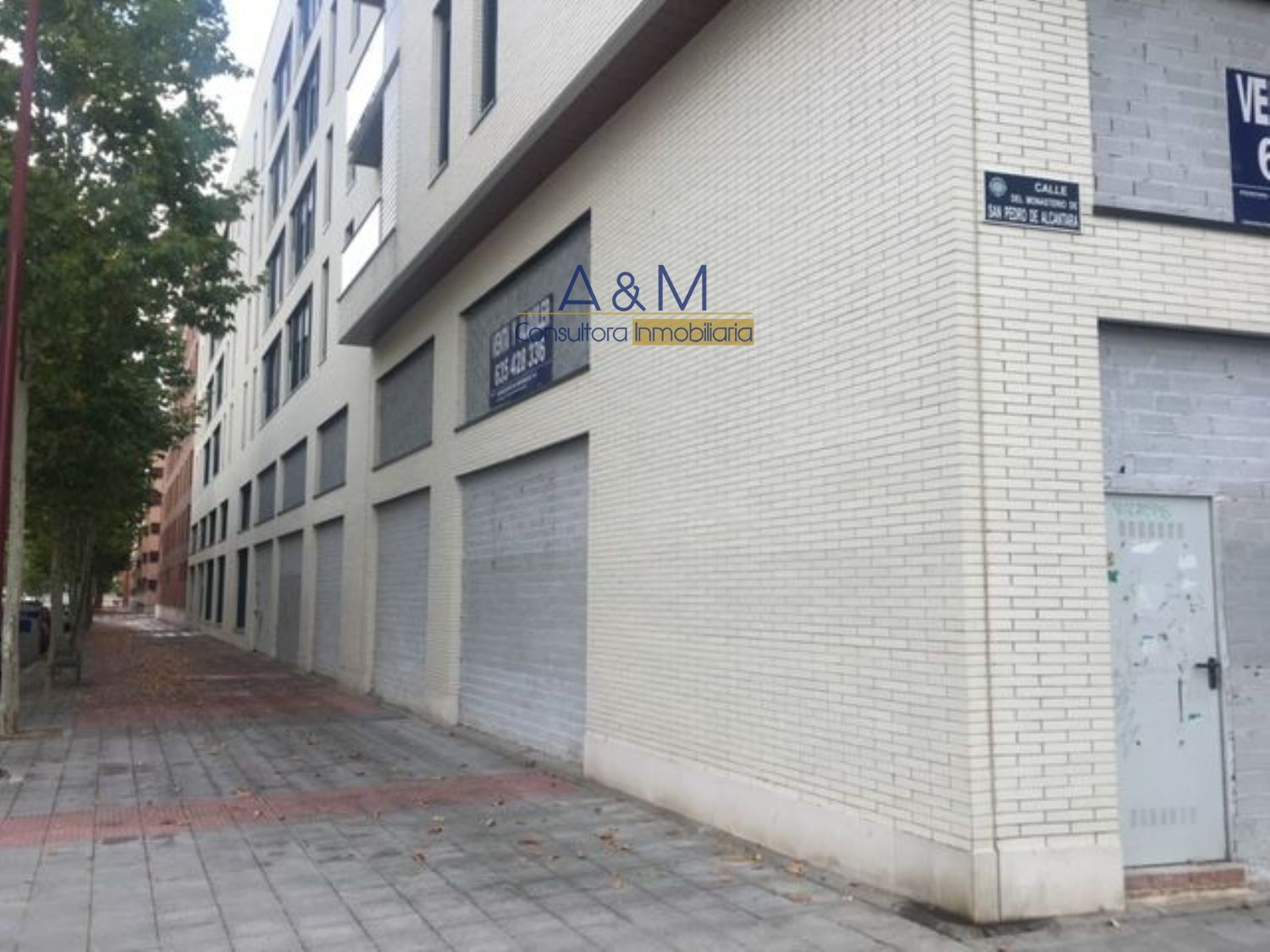 Exterior view of Premises for sale in Valladolid Capital