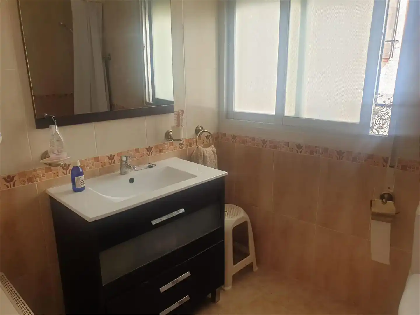 Baño de Casa adosada en venta en Alcocer con Trastero, Amueblado y Balcón
