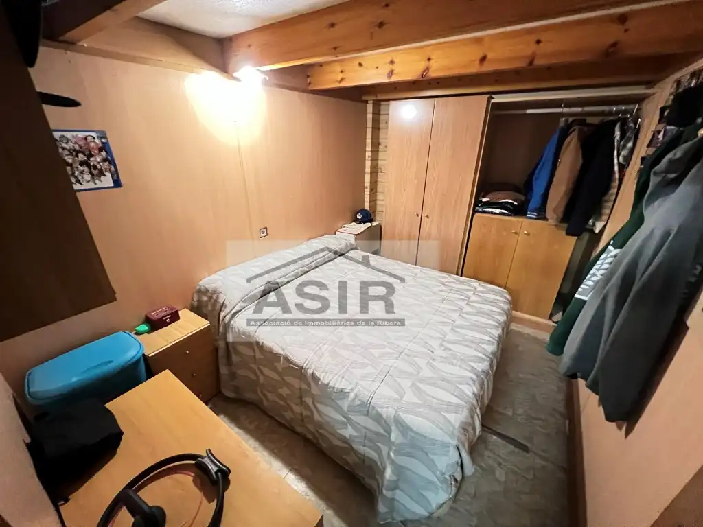 Business premises for sale in Casc Urbà, imagen 15