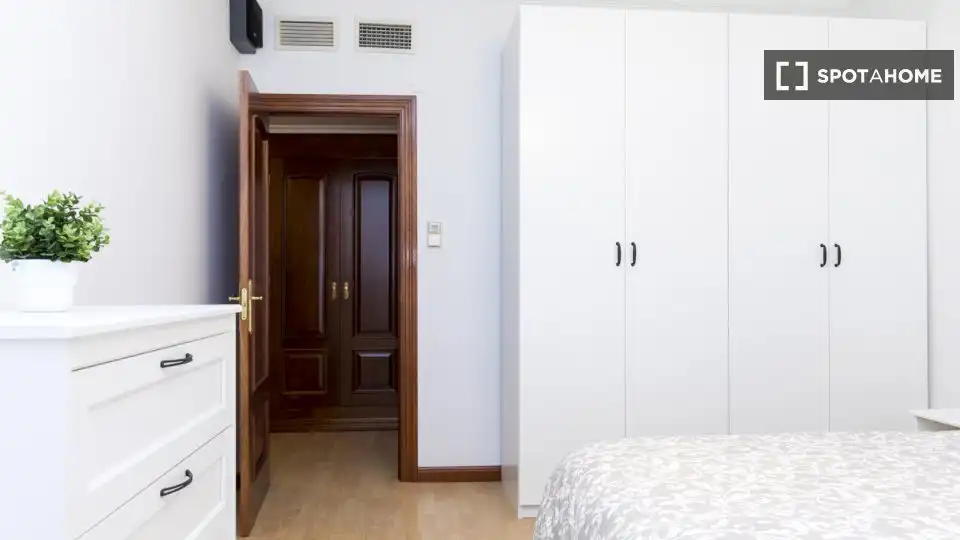 Zimmer in Paseo Constitución - Las Damas