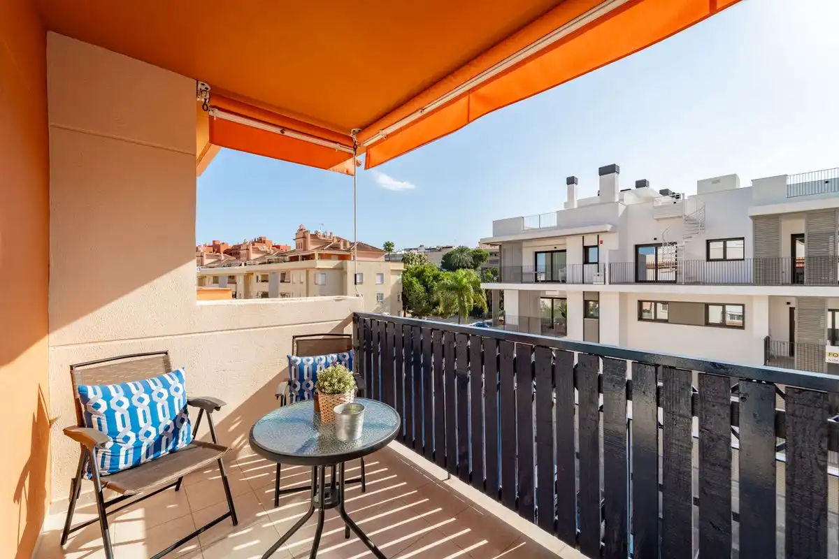 Piso con terraza en venta en Calle Carlos Cano