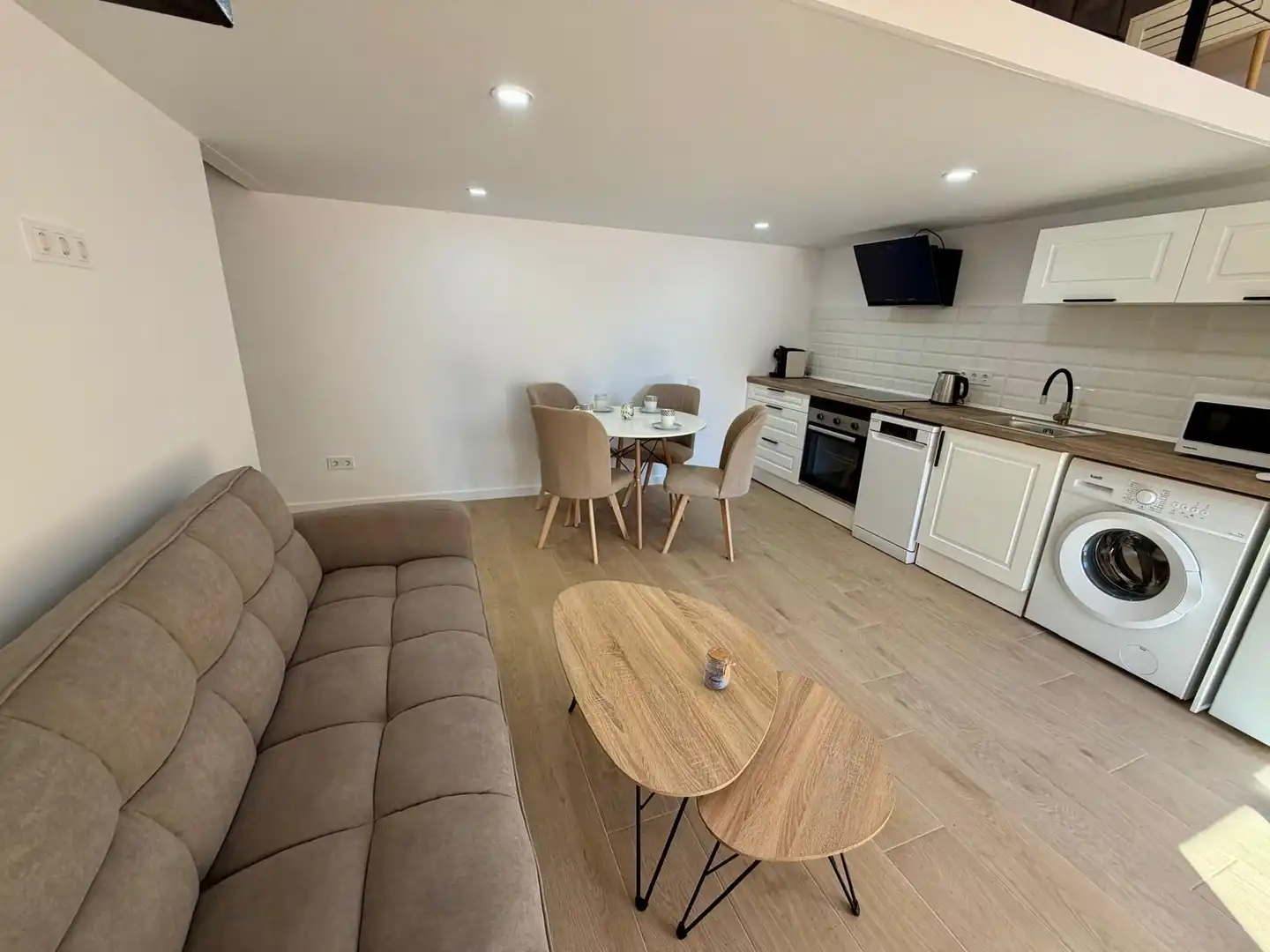 Piso en venta en Carrer Asturias, imagen 2