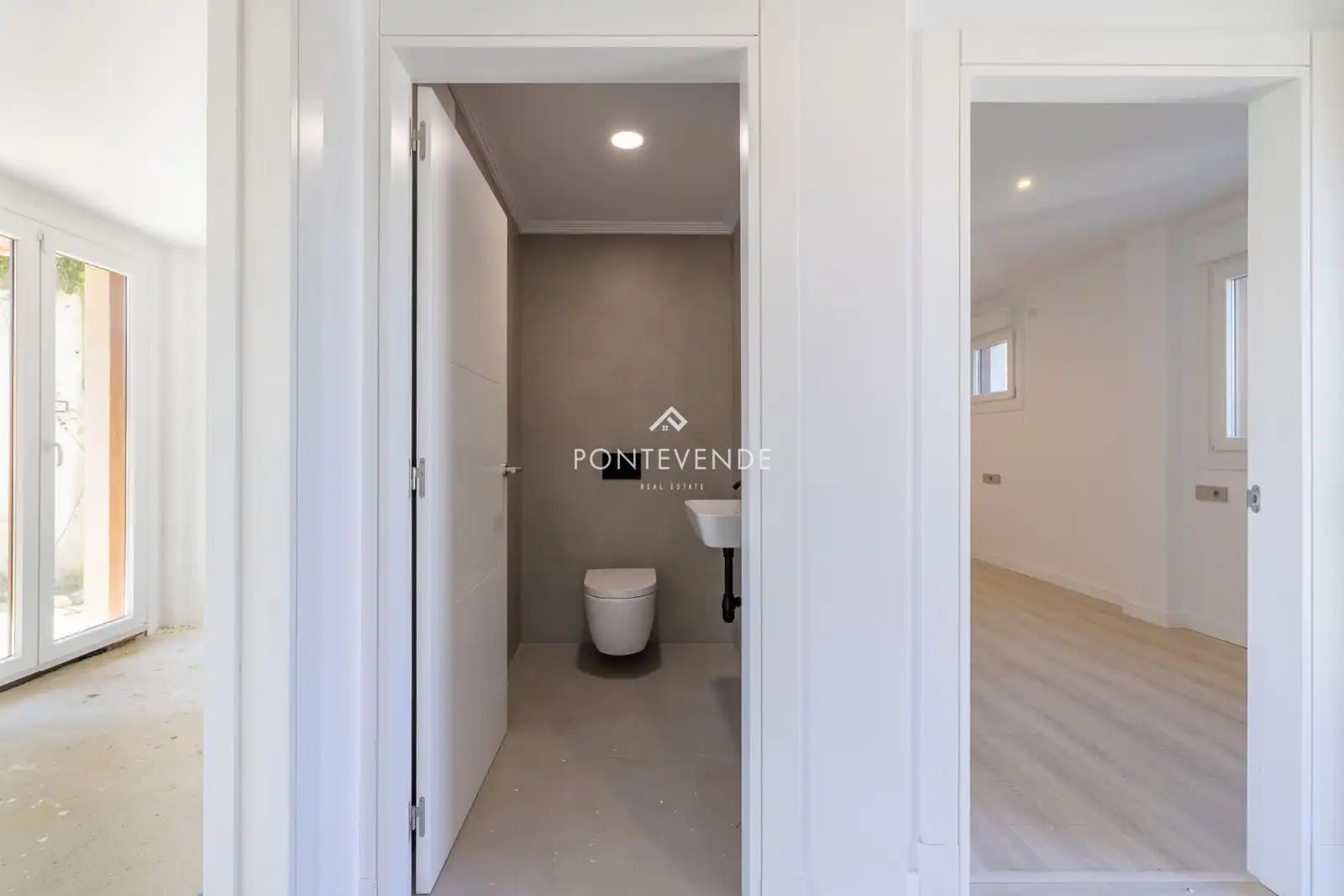 Houses for sale in Sanxenxo  with Private garden, Parquet flooring and Terrace