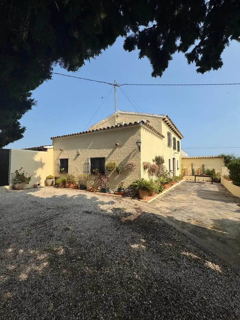 Houses for sale in La Xara - La Sella