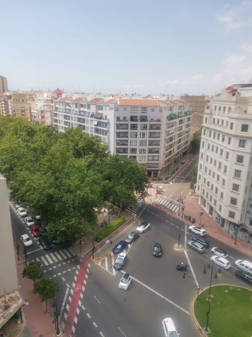 Vista exterior de Apartamento de alquiler en  Valencia Capital con Aire acondicionado y Amueblado