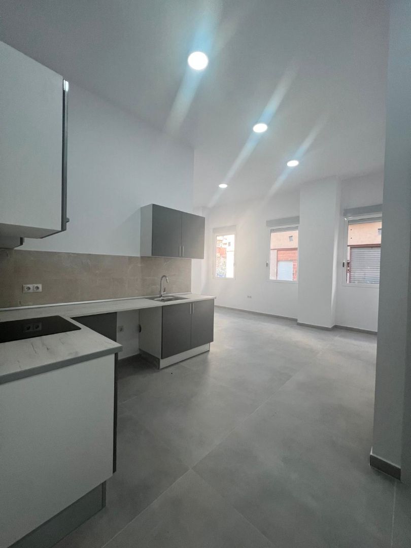 Flat for sale in Calle de Gandhi, 6, Altozano - Conde Lumiares, Campoamor - Altozano
