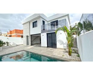 Exterior view of House or chalet for sale in Torrevieja  with Air Conditioner, Terrace and Storage room