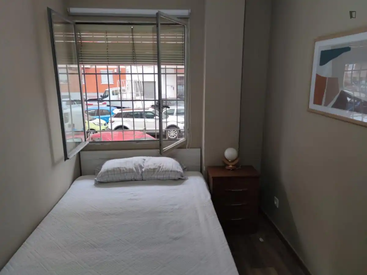 Room in Caballería Española