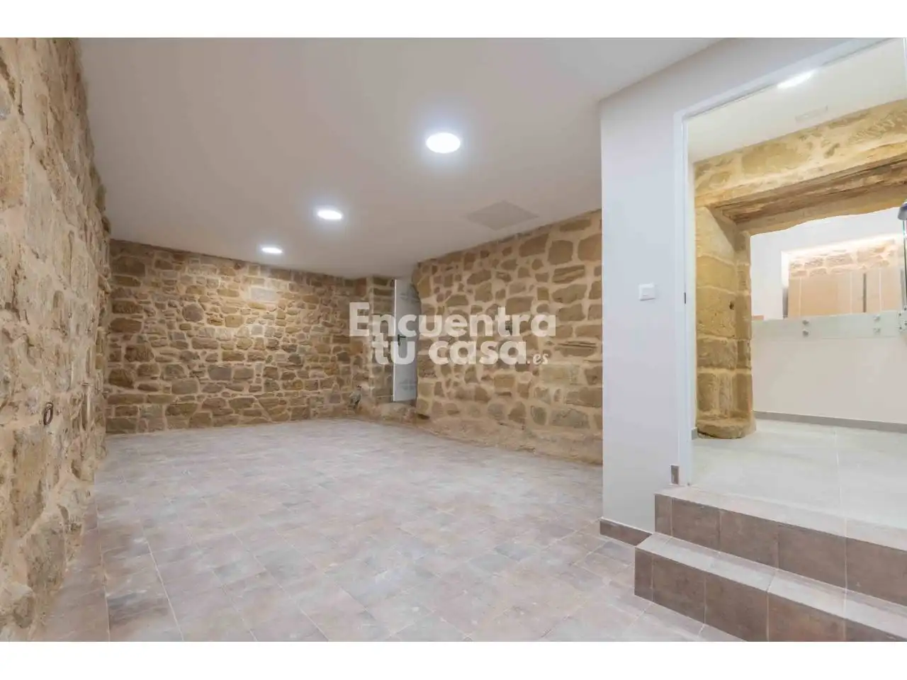 Maisonette zum Verkauf in Labastida / Bastida mit Heizung, Abstellraum und Alarm