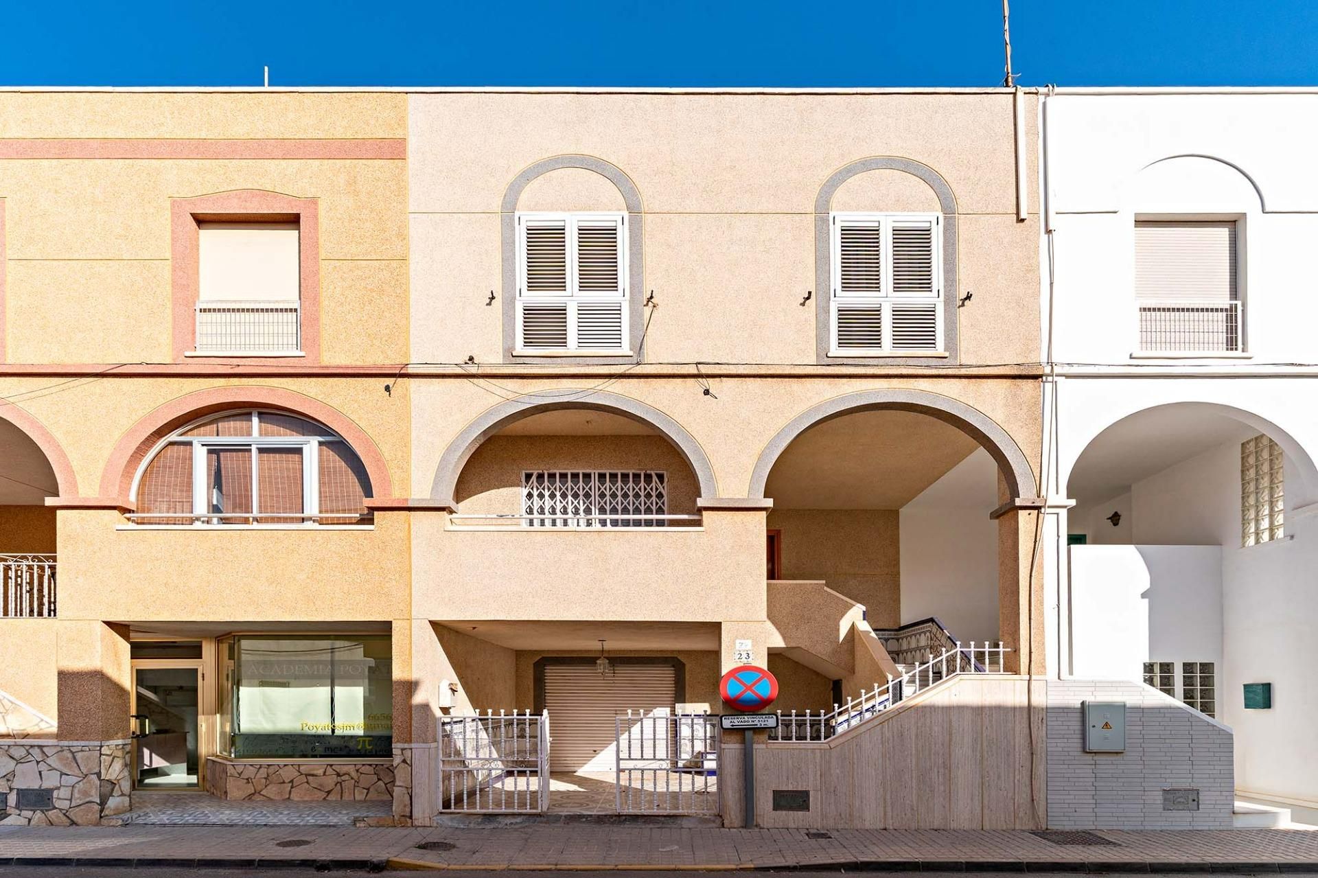 Exterior view of House or chalet for sale in El Ejido