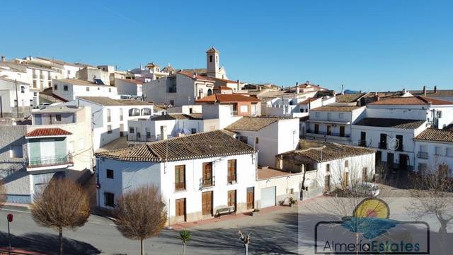 Casa-chalet en Venta en Taberno