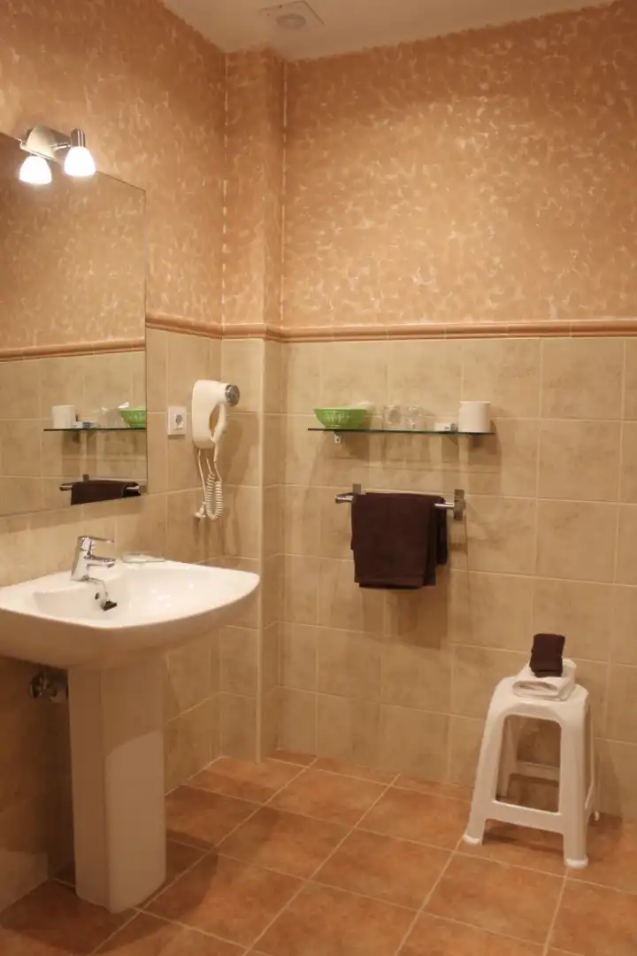 Badezimmer von Gebäude zum Verkauf in Hermandad de Campoo de Suso