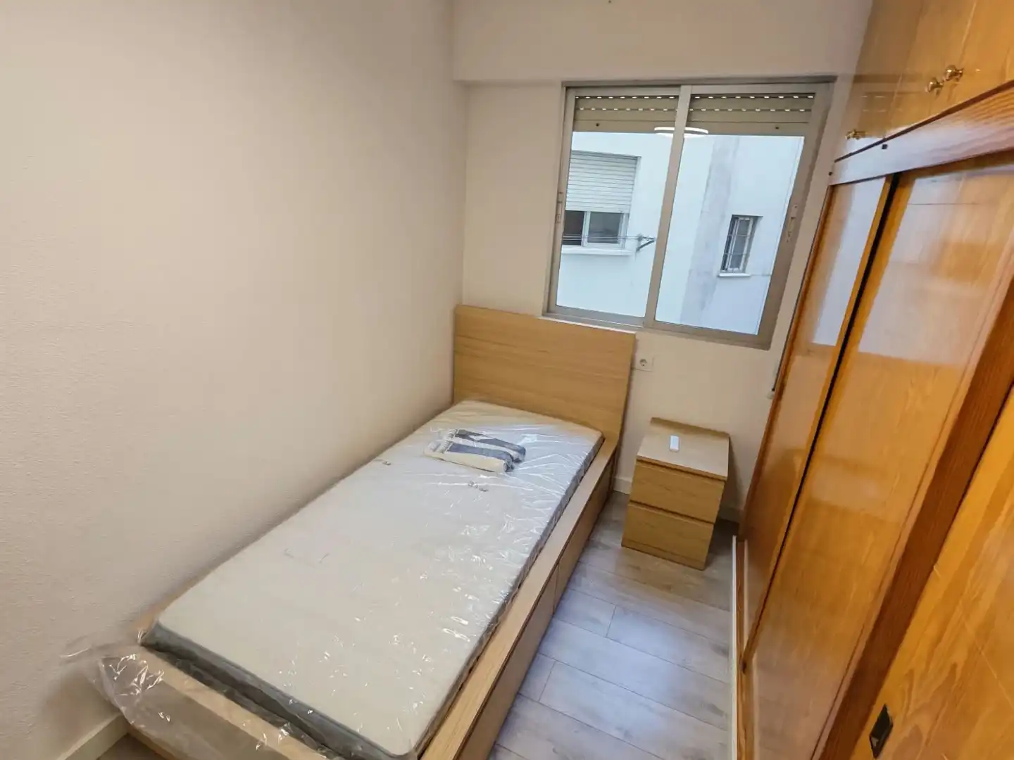 Schlafzimmer von Wohnung zur Miete in Murcia mit Klimaanlage, Heizung und Möbliert