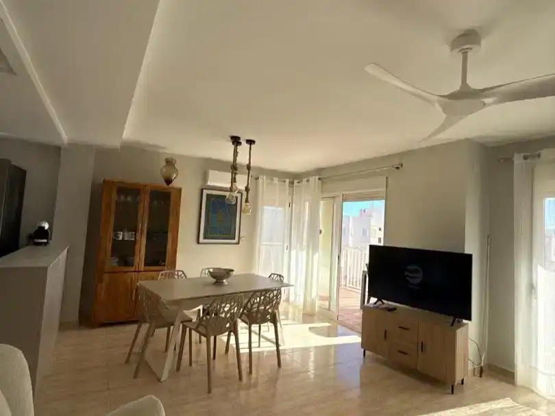Esszimmer von Wohnung zur Miete in Miramar mit Klimaanlage, Schwimmbad und Balkon