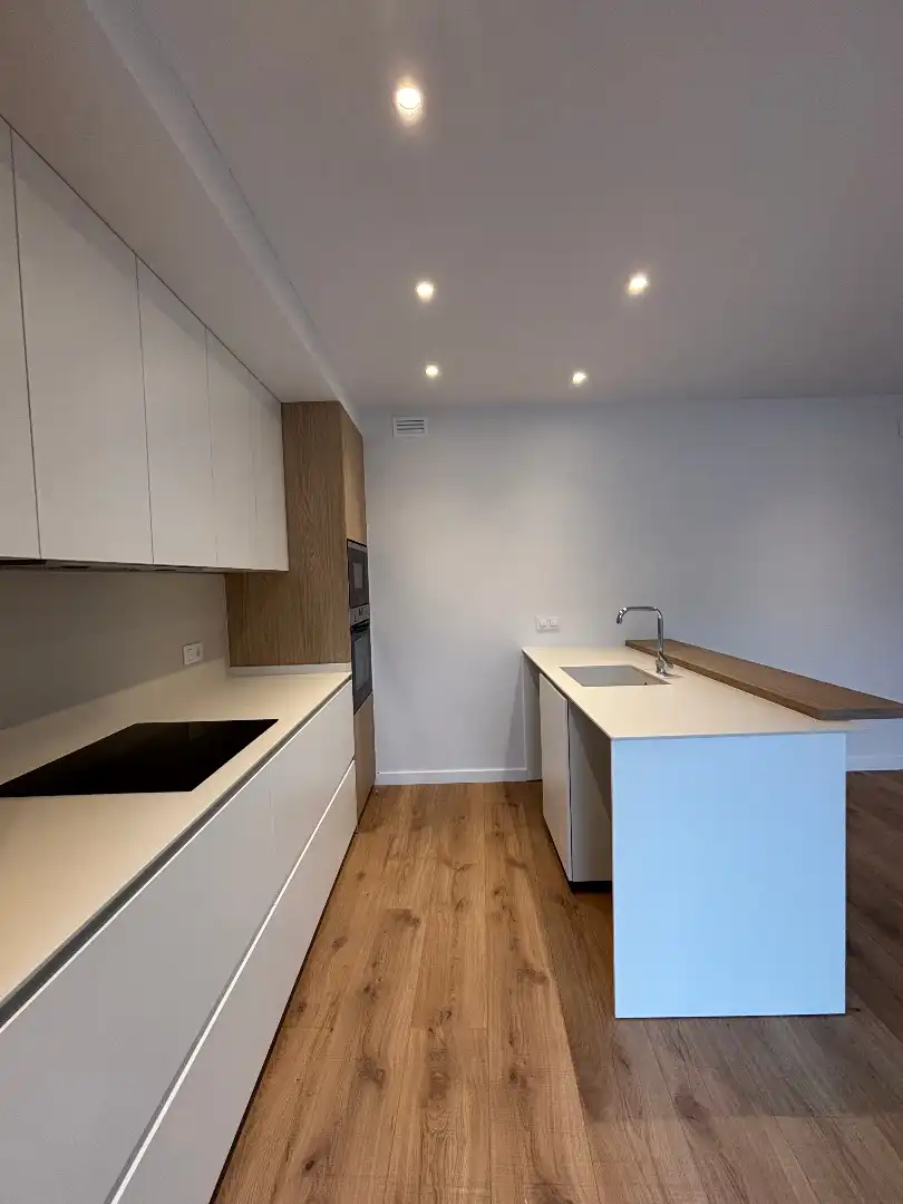 Cocina de Piso de alquiler en Sabadell con Aire acondicionado, Calefacción y Terraza