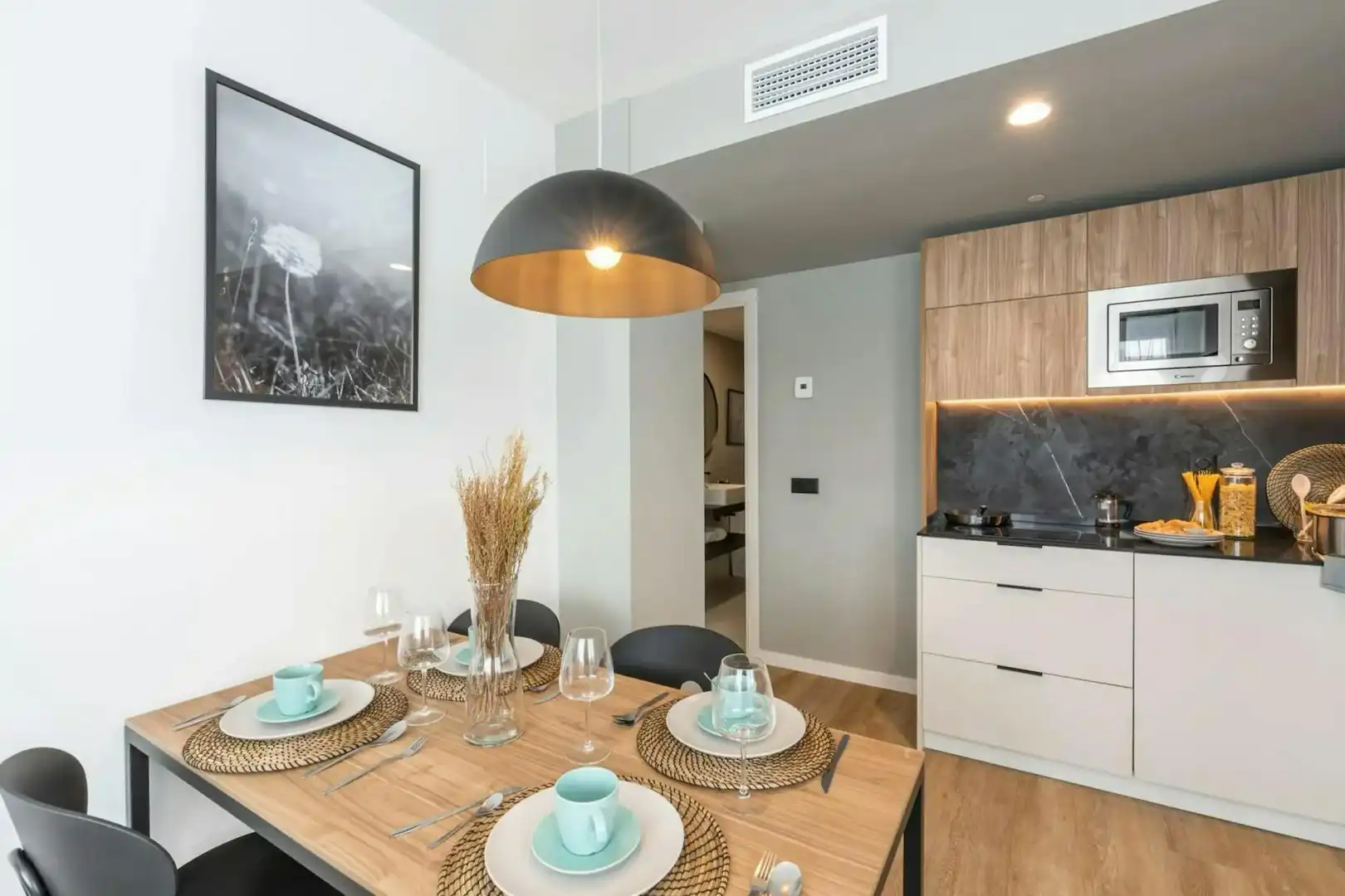 Kitchen of Flat for rent in Madrid  with Air Conditioner, Heating and Furnished