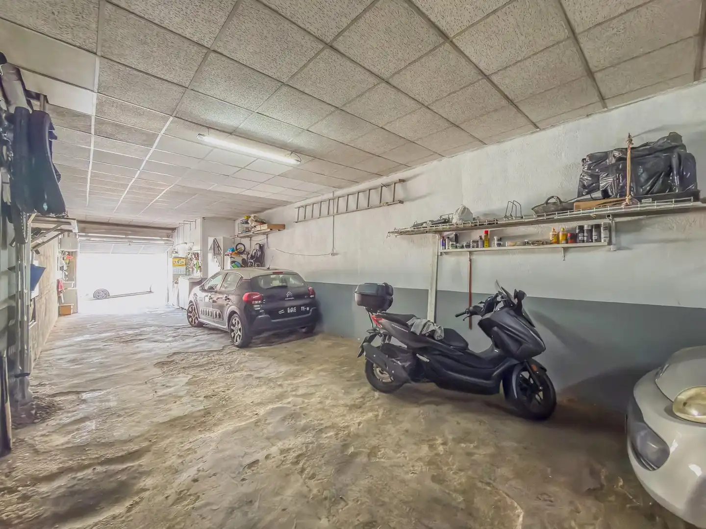 Parking de Piso en venta en Terrassa con Aire acondicionado, Calefacción y Balcón