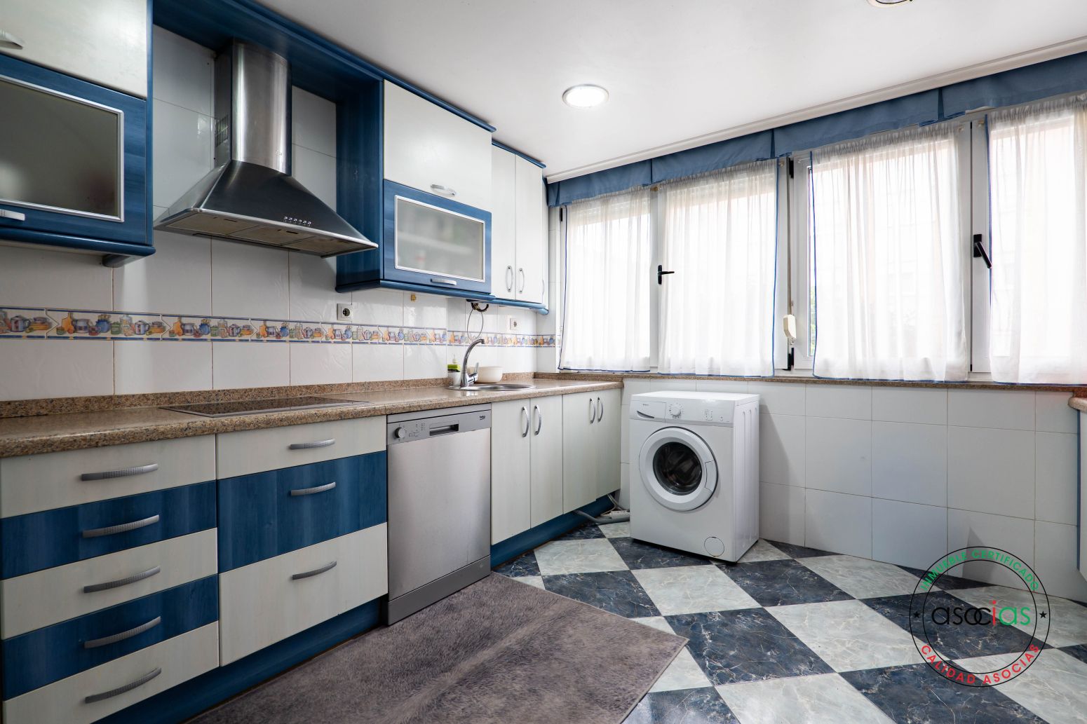 Kitchen of Flat for sale in Gijón   with Heating and Parquet flooring