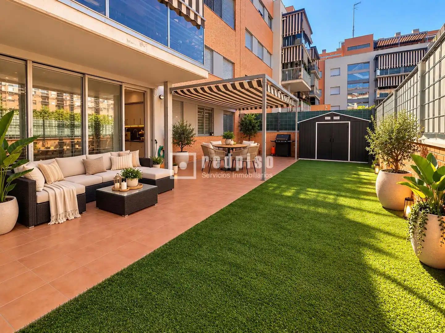Flat with pool for sale in Planeta Saturno, imagen 2