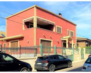 Exterior view of House or chalet for sale in Aranjuez  with Air Conditioner, Heating and Private garden