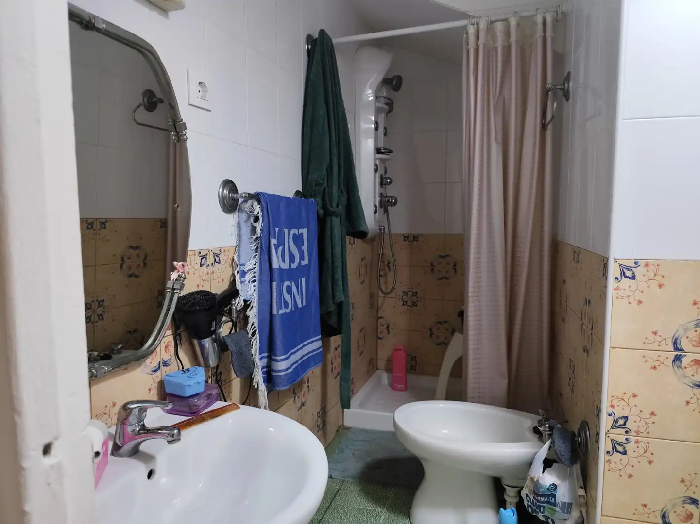Baño de Piso en venta en Cádiz con Amueblado y Balcón