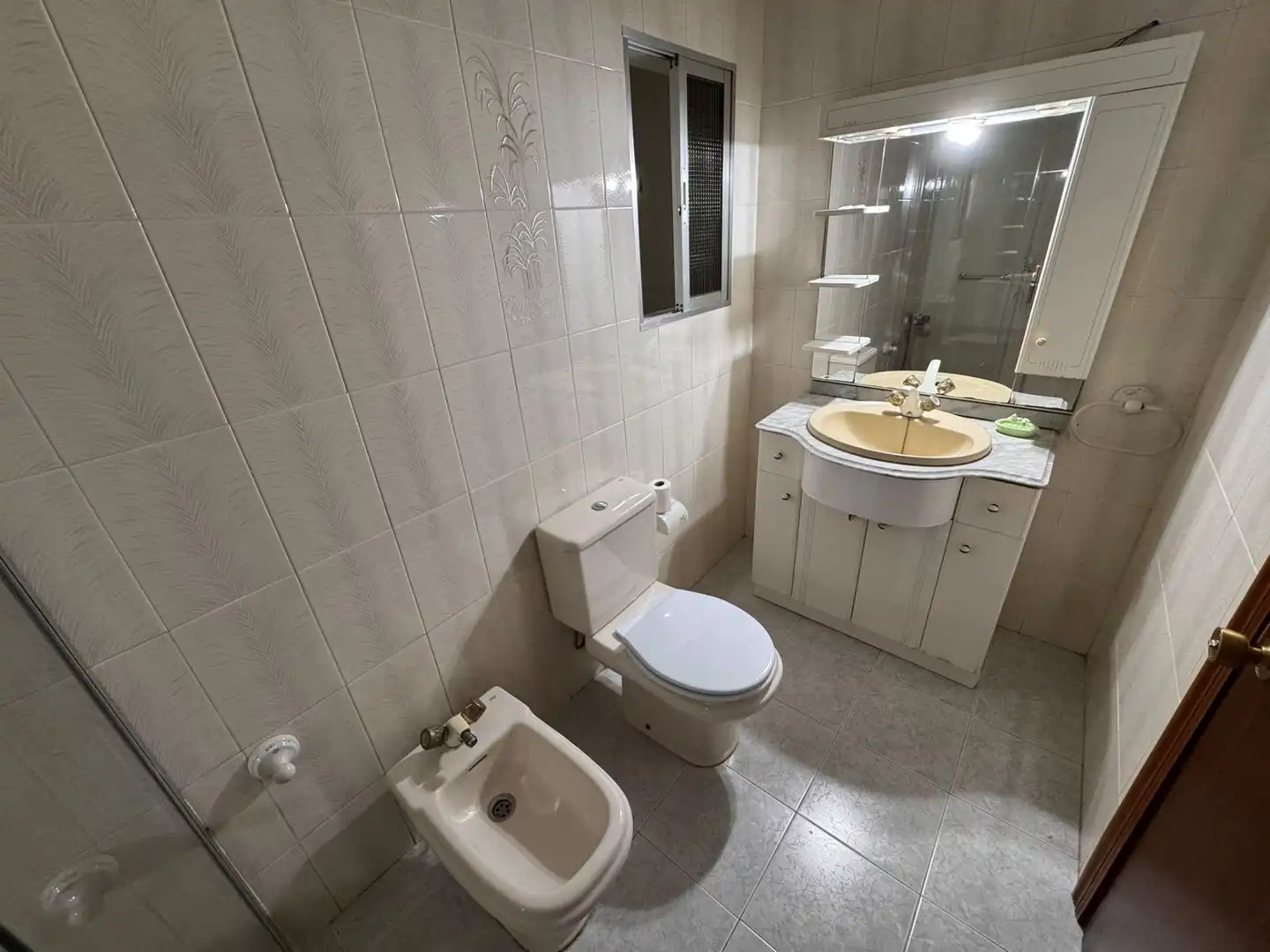 Bany de Pis de lloguer en Poniente-Sur