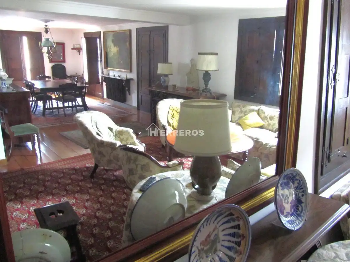 Sala de estar de Casa o chalet en venta en Ortigosa de Cameros con Calefacción, Terraza y Trastero