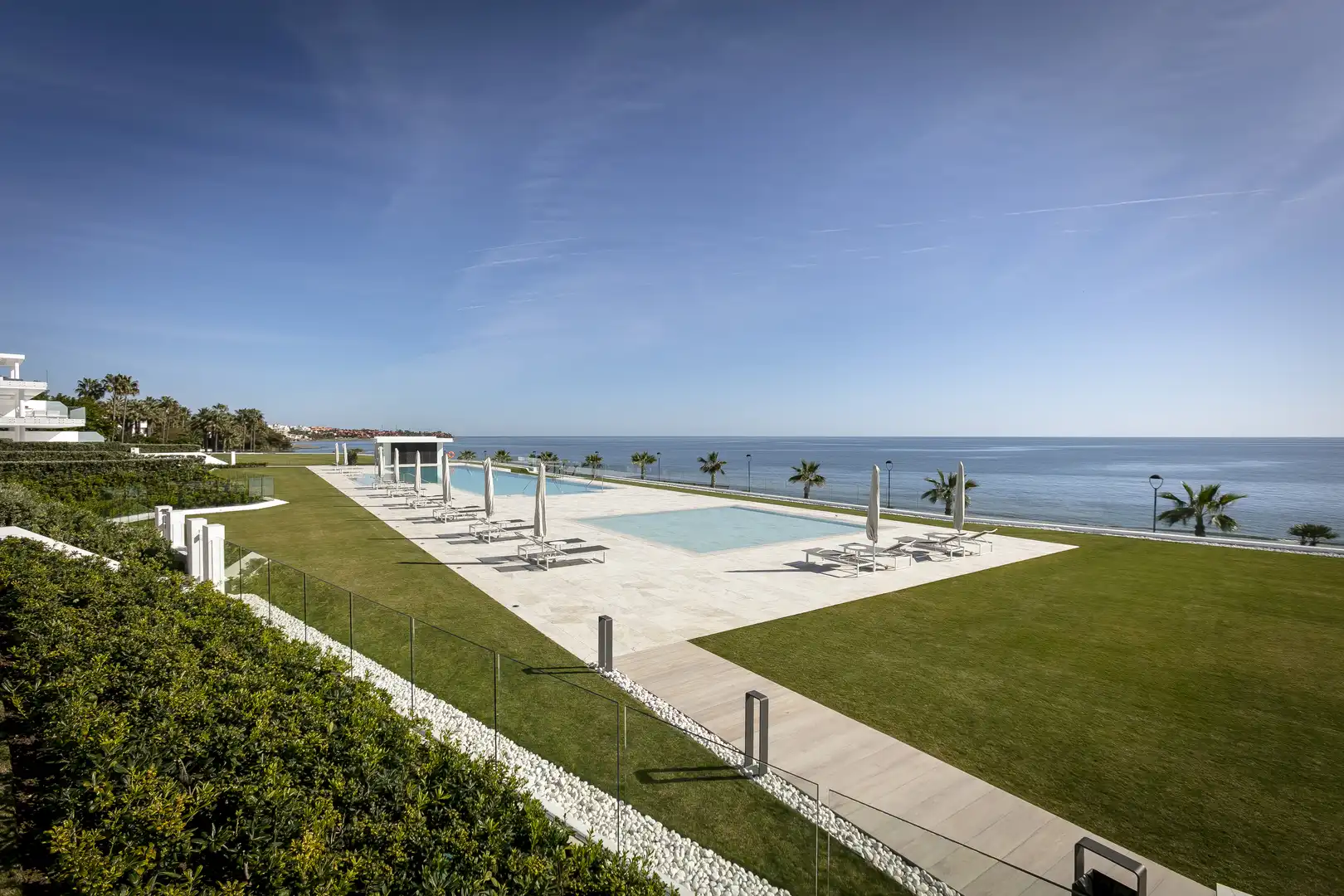 Piscina de Pis en venda en Estepona amb Aire condicionat, Terrassa i Traster
