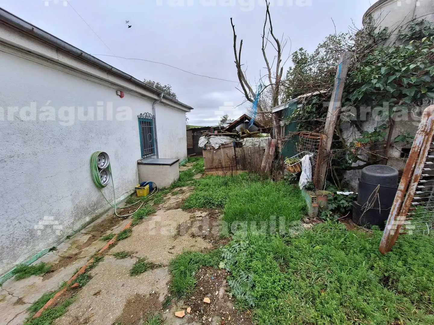 Finca rústica en venta en Castellanos de Villiquera con Calefacción, Jardín privado y Trastero