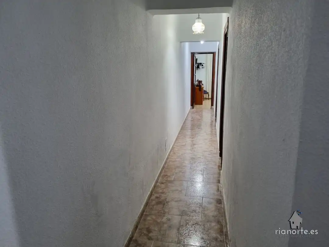 Piso en venta en Avilés con Calefacción