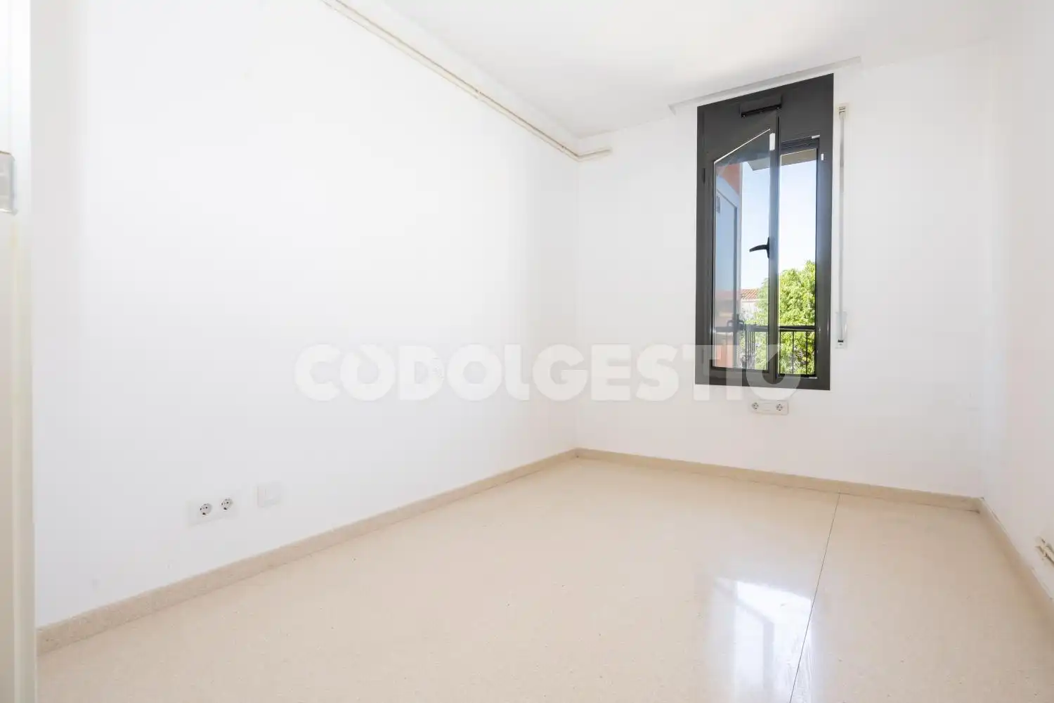 Schlafzimmer von Wohnung zum Verkauf in Manlleu