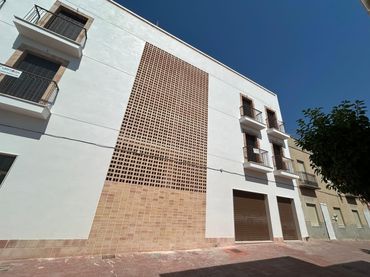 Appartement compact avec balcon à vendre à Hondón de las Nieves / El Fondó de les Neus