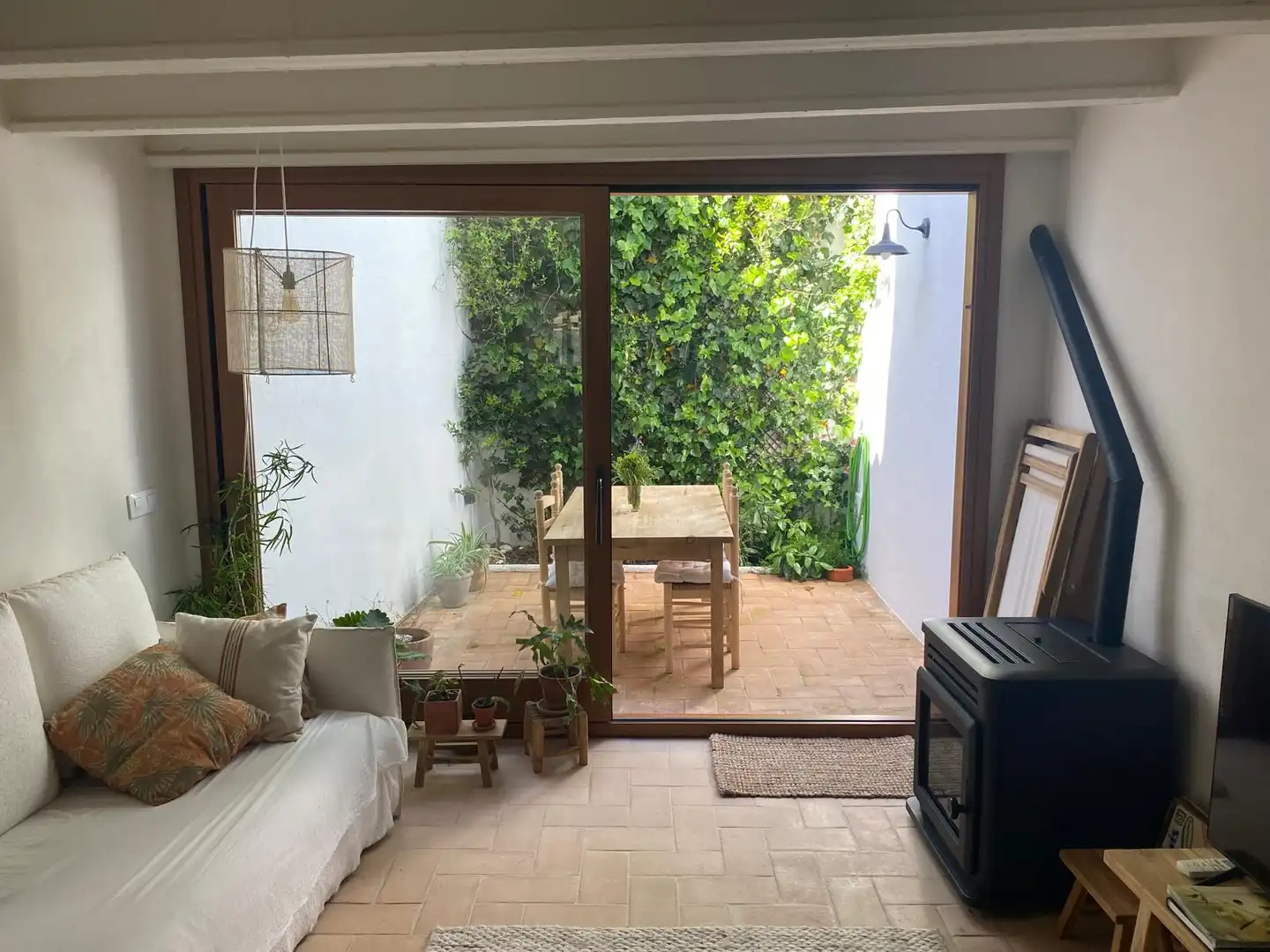 Living room of Country homes for rent in Albons  with Air Conditioner, Heating and Private garden