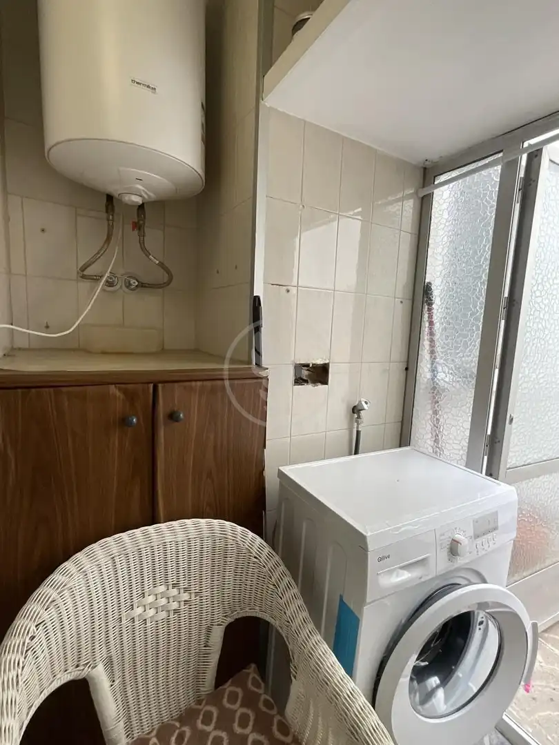 Bany de Pis en venda en Linares amb Aire condicionat i Terrassa