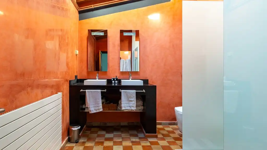 Bathroom of Attic for sale in Centre
