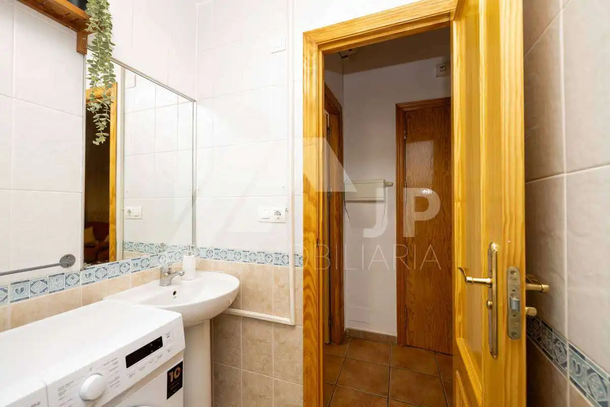 Appartamento con balcone in affitto a Calle Tundidores, imagen 11