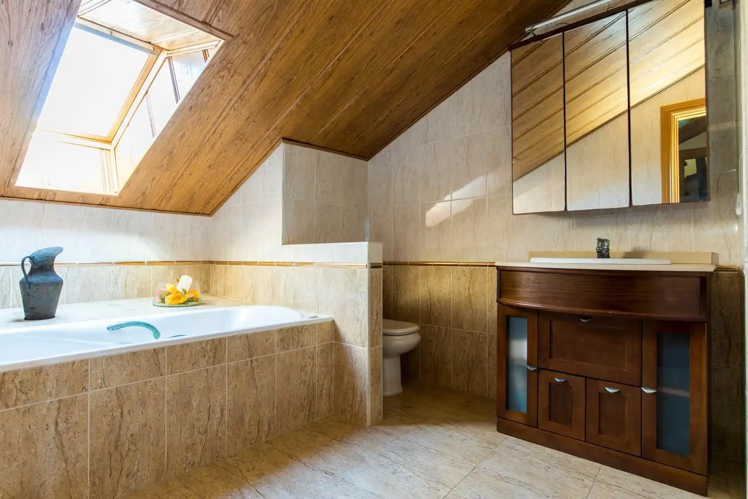 Baño de Ático en venta en Borja con Calefacción, Parquet y Terraza