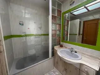 Baño de Dúplex en venta en León Capital  con Calefacción, Parquet y Terraza